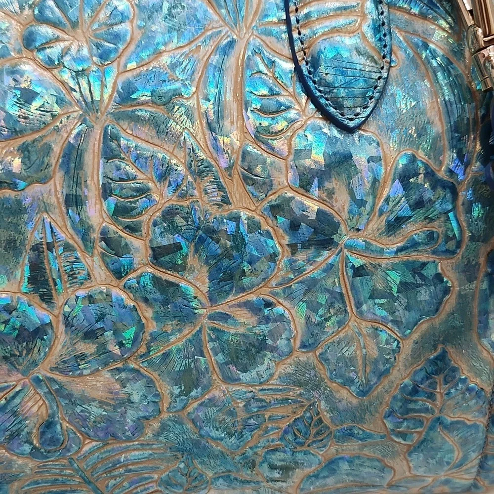 💙🔹️Brahmin 🔹️Small Caroline Serenity Sonic Genuine Leather Bag  (Pre-owned)
